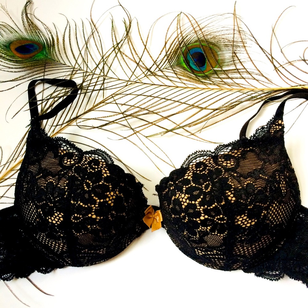 Victoria's Secret Angels Black lace bra push up padded 34A